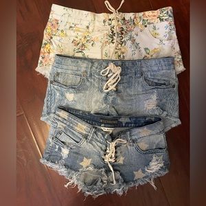 Billabong Lite Hearted Shorts